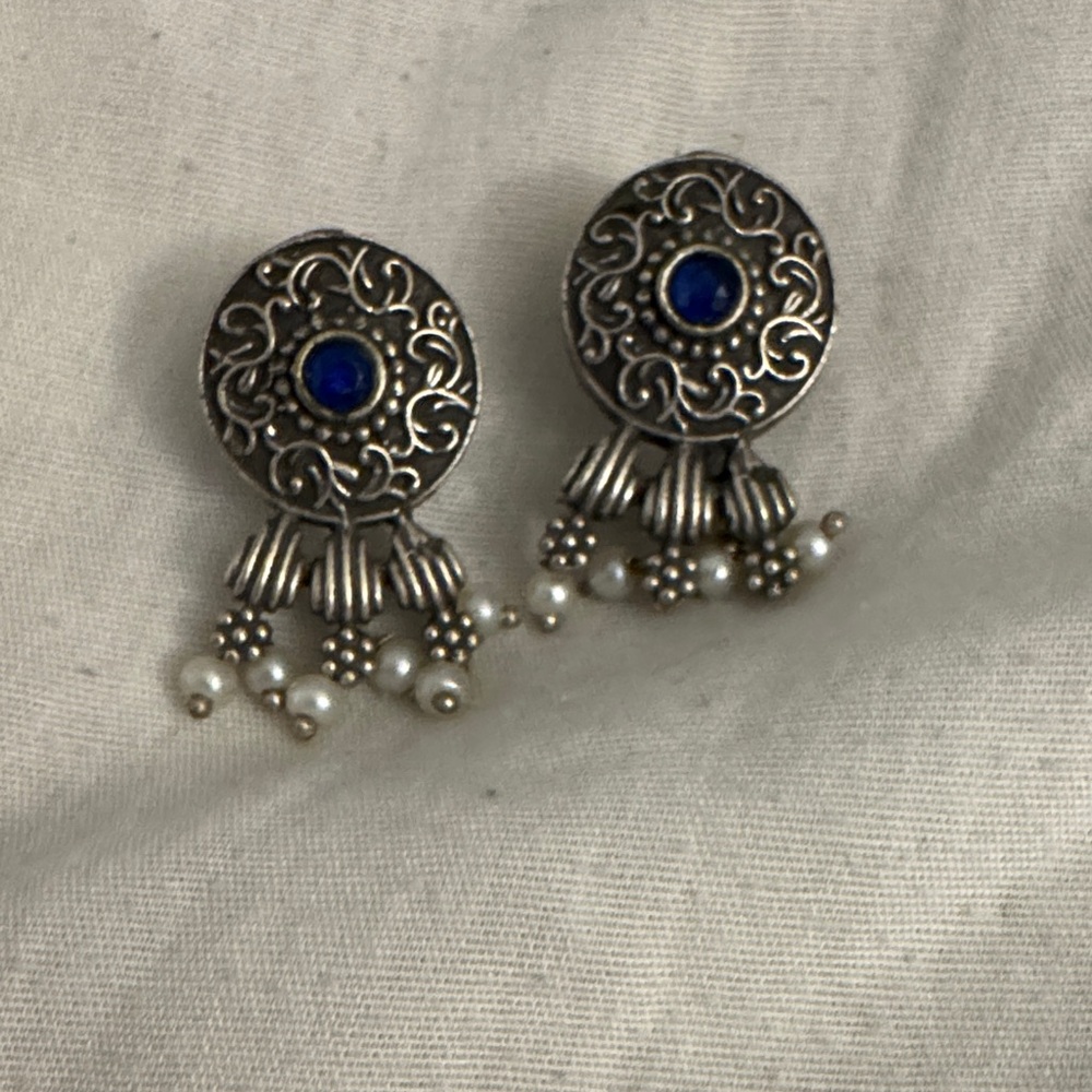 Elegant Silver and Blue color Earrings